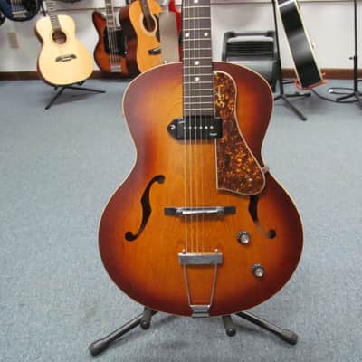 Godin 5th Avenue Kingpin Hollow body Electric Guitar - Cognac Burst image 1