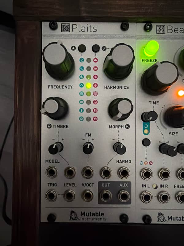 Mutable Instruments Plaits