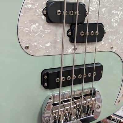 G&L Tribute Series SB-2 Bass 2026 - Surf Green image 3