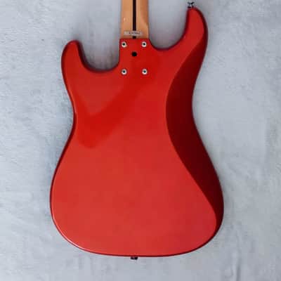 Hondo Fame 760/12 1982 - Metalic Red Stratocaster 12-String image 2