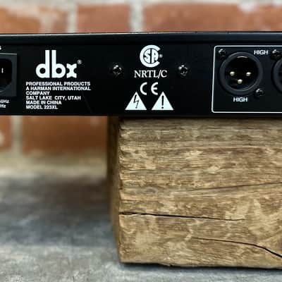dbx 223XL Stereo 2-Way / Mono 3-Way Crossover 2000s - Gray image 8