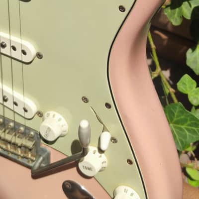 Fender Stratocaster Custom Shop Shell Pink image 9