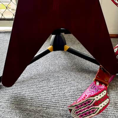Gibson Flying V 67 reissue 2011 - Cherry image 7