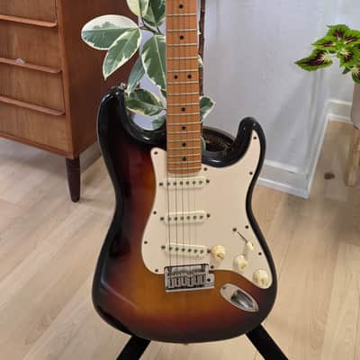Fender American Standard Stratocaster 1990-1991 CASE QUEEN TIME CAPSULE 3 Tone Sunburst 3TSB 90s USA Strat Electric Guitar image 17