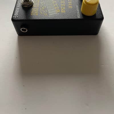 Loud Kitchen Audio The Cheese Grater Overdrive Boost Guitar Effect Pedal image 5
