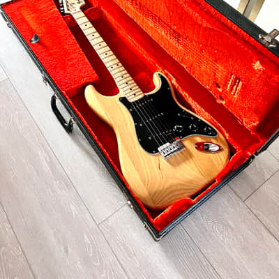 Fender Stratocaster Hardtail Maple Fretboard 1976 Natural finish all original image 14