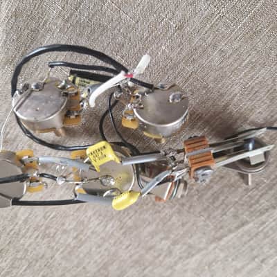Rickenbacker 4001 Wiring Rickenbacker 4001 image 2