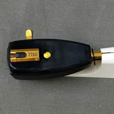 SUPERBE BRIQUET, LIGTHER a essence HW En très bonne état et