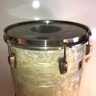1960’s Ludwig Conga - White Marine Pearl Keystone Badge image 5