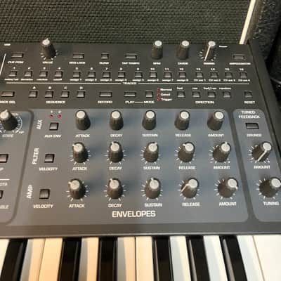 Sequential Pro 3 37-Key 3-Voice Monophonic / Paraphonic Synthesizer 2020 - Present - Black with Wood Sides image 6
