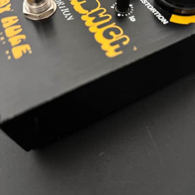 Way Huge WHE301-B Fat Sandwich Distortion 2010s - Black image 2