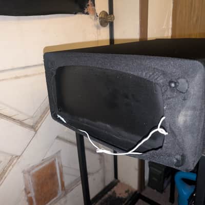 Definitive Technology CLR-2500 Center Speaker w/ Built-In Powered Sub image 5