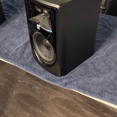 JBL LSR308 MK II 8" 2-Way Powered Studio Monitor (Pair) image 3