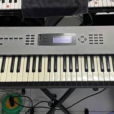Korg N264 76-Key Music Workstation 1990s - Gray image 1