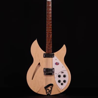 Rickenbacker 330 12 String - Mapleglo image 5
