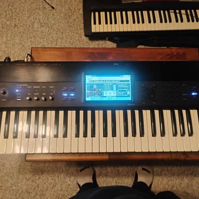 Korg  Krome  2000's - Black