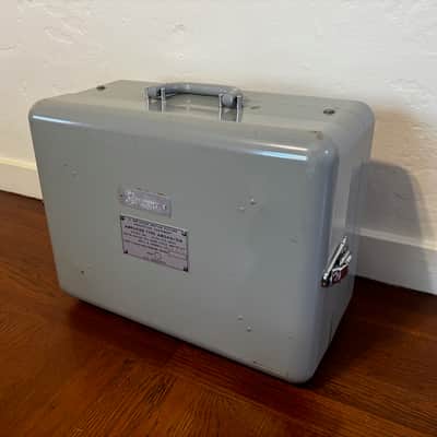 Bell & Howell Krinard AM-2416 Military Amplifier 6550 tubes - Gray image 2