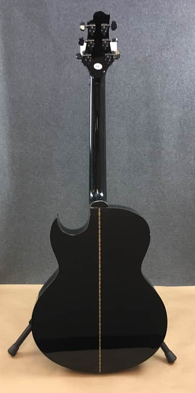 Samick TMJ-17CE Blackbird Acoustic-Electric Guitar Fishman Pickup