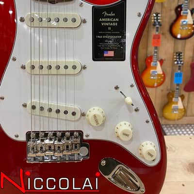 FENDER American Vintage II 1965 Stratocaster, Round-Lam Rosewood Fingerboard, Candy Apple Red image 9
