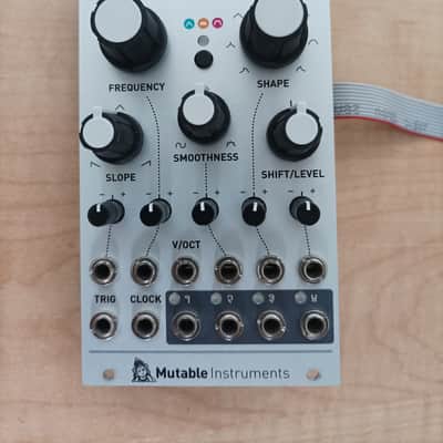 Mutable Instruments Tides V2 2018 - Silver image 2