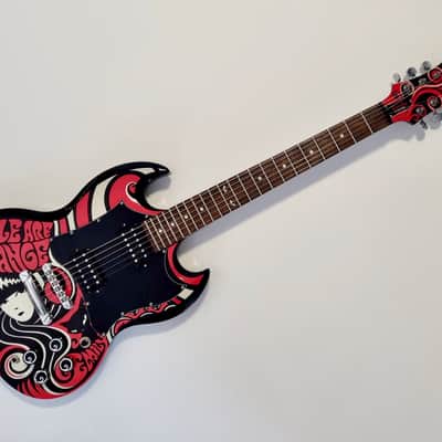 エピフォンG-310 Emily the strange Emily the Strange Guitar by Epiphone – Emily The Strange