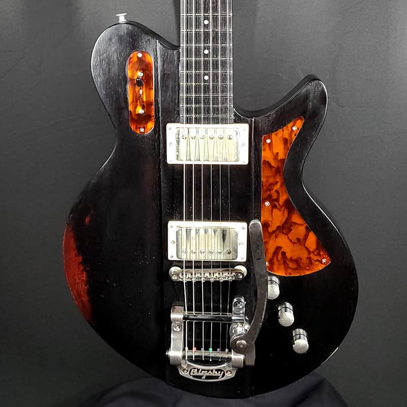 Eastman Juliet Antique Black Varnish w/ Bigsby #073 image 1