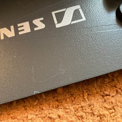 Sennheiser A 1031-U Paddle Antenna for EW Wireless Systems (430 - 960 MHz) 2021 image 3