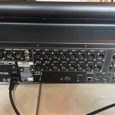 Midas M32 LIVE 40-Channel Digital Console 2014 - Present - Black image 8
