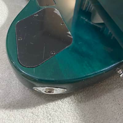 WashBurn BANTAM XB - 600 1994 - 1998 - TRANSPARENT GREEN 6 String image 8