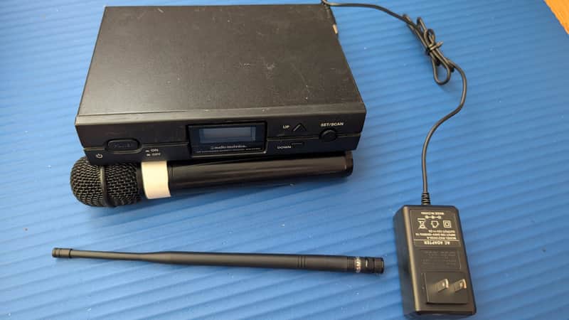 Audio-Technica ATW-R2100AD 2000 Series Basic Wireless System 2010s - Black image 1
