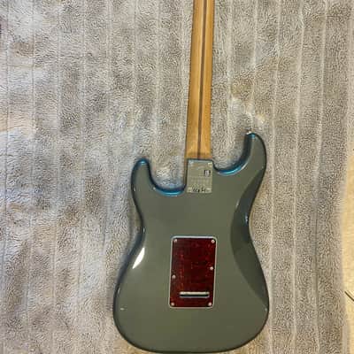 Fender American Professional Classic Stratocaster HSS 2023 - Faded Black image 2