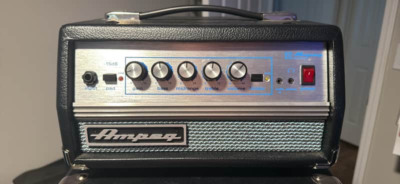 Ampeg Micro VR 200 Watt 2x10" Compact Solid State Bass Amp Stack image 1