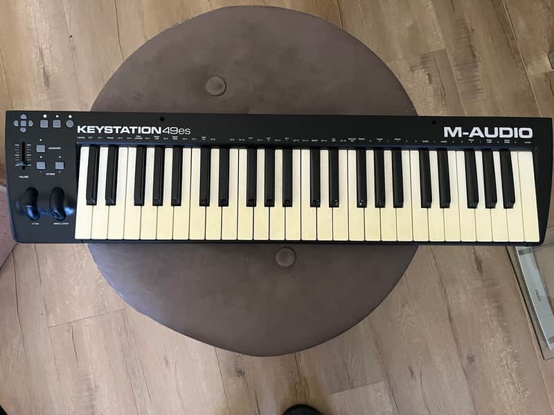 M-Audio Keystation 49es MIDI Keyboard Controller 2014 - 2016 - Black image 1