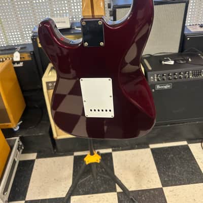 Fender MIM Standard Stratocaster 1996 Midnight Wine image 12