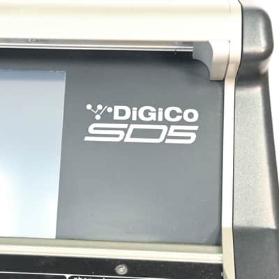 DiGiCo SD5 Digital Mixing Console w/ Waves Card, ST Optical & Road Case CG01GCW *ASK FOR SHIPPING* image 9