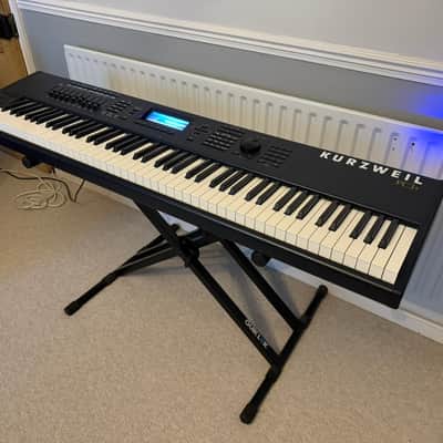 Kurzweil PC3X 88-Key Digital Workstation Synthesizer w/ Pedal & Double Stand