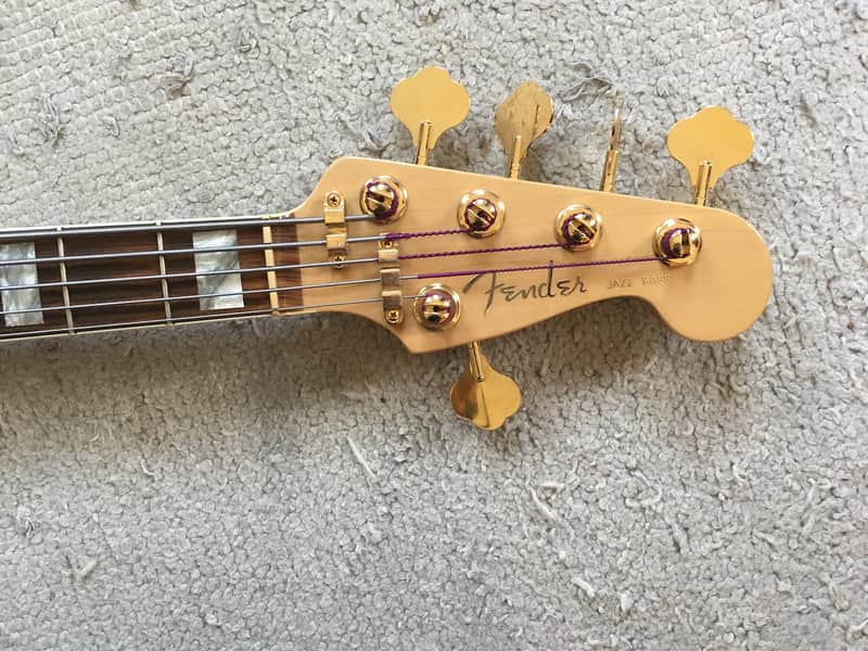 Fender American Deluxe Jazz Bass QMT V image 4