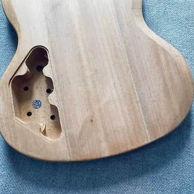 Mahogany Wood Double Cutaway Guitar Body Project image 8