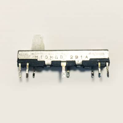 Yamaha SY-85 Synthesizer 10KB 20MM Short Slider. Very Rare. Works Great !...