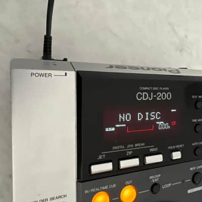 Pioneer CDJ200 image 5