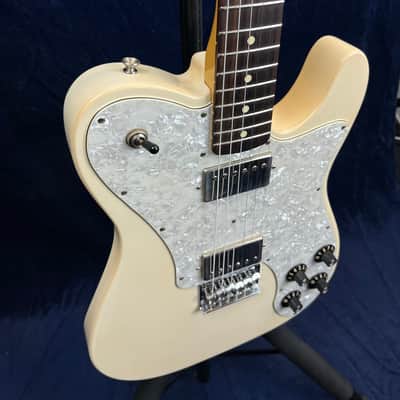Fender Chris Shiflett Telecaster Deluxe in Arctic White Pre-owned with Case image 4