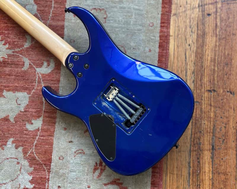2000 Washburn WG-500 - Electric Blue w/ Licensed Floyd Rose