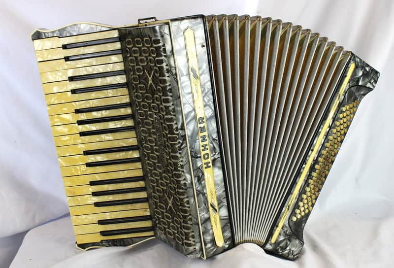 8211 - Slate Hohner Tango II Piano Accordion LMM 34 80 image 1