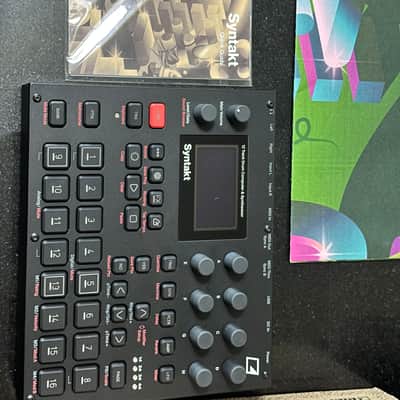 Elektron Syntakt 12 Track Drum Computer & Synthesizer 2022- Present - Black image 3