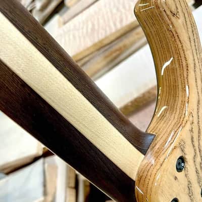 2022 Roscoe SKB3005  Cocobolo sapwood loaded with every option image 13
