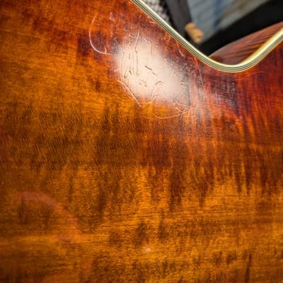 Eastman AR805E Hollow Body Arch Top Electric Guitar w/Case - Classic Finish (2005) image 11