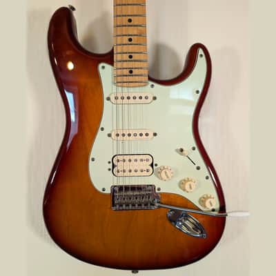 Fender Deluxe Stratocaster DEMO VIDEO HSS Maple Fretboard 2019 - Tobacco Sunburst image 1