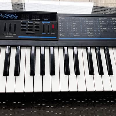 Korg Poly-800 MKII 1980s - Black