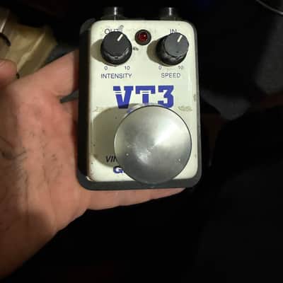 Guyatone VT3 Vintage Tremolo 2010s - White image 1