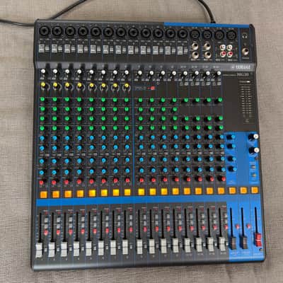 Yamaha MG20 20 Channel Analog Mixer 2014 - Present - Black image 7